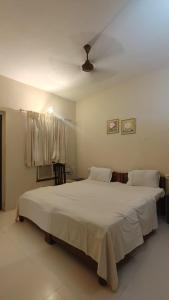 Beach front Candolim Apartment Goa