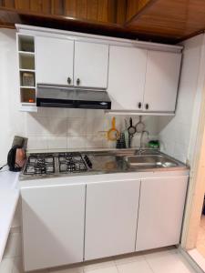 Apartamento de una habitación a 15 mt de la playa (Cama Doble y Camarote)