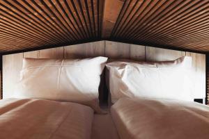 Riva Boutique Hotel I Lake Lodge I Beach Club I Restaurant