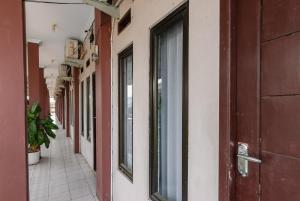 RedDoorz near FKIP UNTIRTA Serang