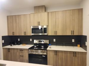 Edmonton New Build Retreat Near Parks & Trails