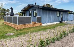 Beautiful Home In Hadsund With Wifi