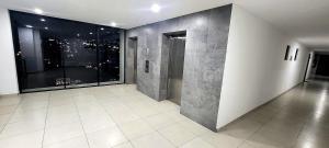 Silvertop - A magical apartment with great view at The Flats