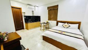 Tan Hoang Long beachfront hotel-Apartment ,Da Nang