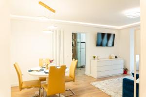 MK Apartments
