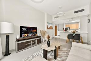 Brand New Stylish 2 Bedroom Apartment