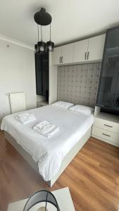 Roni Apartments