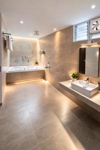 BAY 12, ECR Pondicherry - Beach House