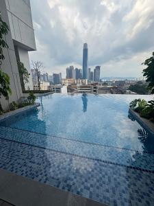 Skyline View Apartment