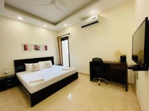 BluO Classic Studio DLF CyberCity - Kitchen, Balcony, Lift