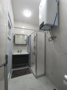 Maya Apartment