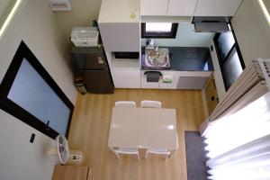 MINI SOOKAROUND - Compact 1BR Mezzanine Home - Central Festival 4km