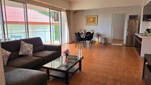 Avatara A condominium C41 with sea view