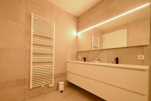 Villa Mer, La Dune - Luxury apartment in Villa Wielingen with garden terrace near the beach