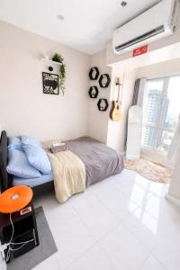 Staycation Haven with City view Free pool, Netflix, Wi-Fi