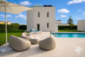 Villa Sàfira - Beach Luxury Retreat