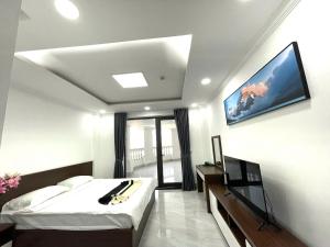 Army Hotel