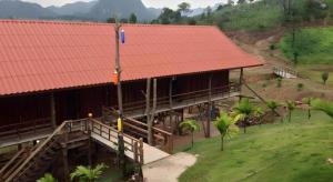 Maan Mek Talay Mok Resort