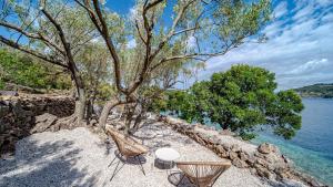 Villa Silencia with Whirlpool by Villas Guide