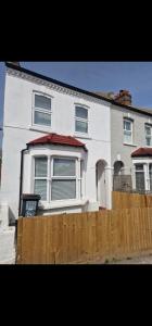 London 3 bedroom Garden House