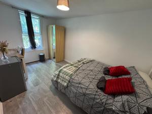 Euston Station and Central London Spacious Flat