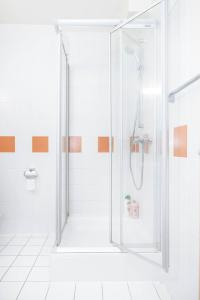 Grand Rue Studio - sleeps 4