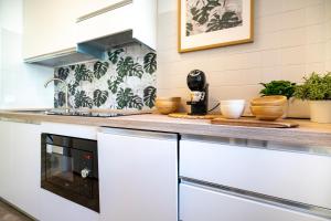 Indigo Design Home - Apartment 2BR Balcony & Parking Mestre Venice