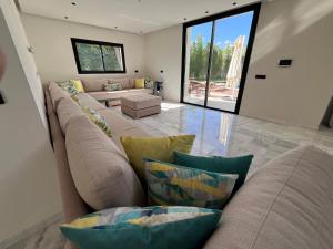Villa de luxe, dans une résidence sécurisée, 8 mn de la plage