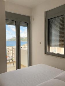 Sunrise apartmani