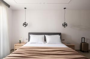 Sykia luxury KonMar lofts