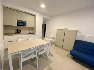 Cozy apartment 300m from the sea