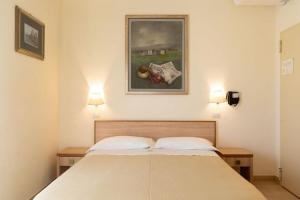 Hotel Ariella