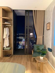 May house Ha Long & 1-5 mins access beach