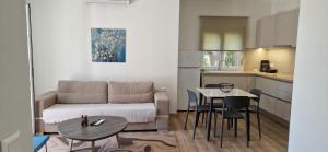 Eugenias Home