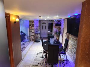 Giorgos Suite - Jacuzzi Hideaway in Lydia, Kavala
