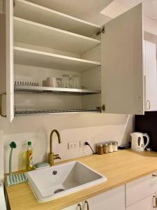 Nice Studio 1-bed apartment, WiFi, kitchen, view to jungle, swimming pool
