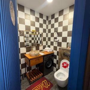 Seforas cozy apartment in old Tbilisi
