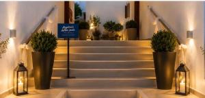 Angelicas Deluxe Rooms in Adamas