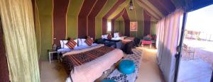 Starlight Dunes Camp