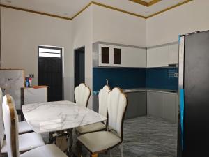 MAY homestay