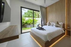 luxury villa jungle