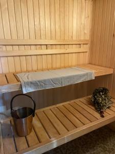 Laukakmeņu oāze - holiday house with sauna and hot tub
