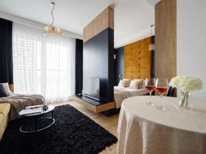 Central Apartments Katowice - City Center - Luxury Studio - S74
