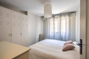 Stylish 2BR with Garage and AC Port of Nice