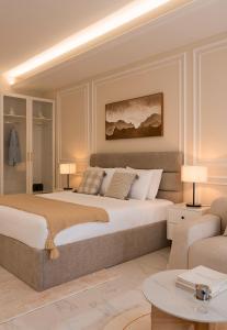 Madison Suite Residence - Elegant Studios - 2BR,1BA - Prime District 1 - Walk to Japan Town, Vincom Mall, Nguyen Hue Walking Street