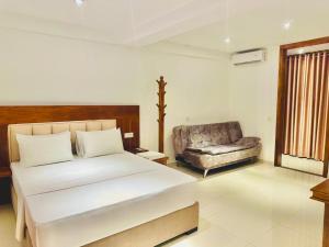 Easy Stay
