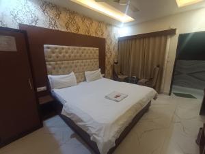 Taj Inn