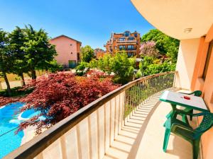 Beach Apartment Rosa Rogosa