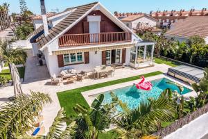GRAND VILLA SALOU ONLy FAMILIES