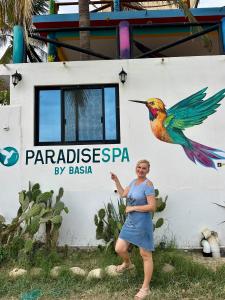 Beachfront Paradise Boutique Hotel - Alebrijes Jacuzzi Suits